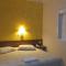 Adoro Hotel
