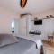 Apartment Upper Deck