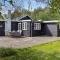 Holiday Home Estel - 900m from the sea by Interhome