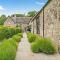 3 Bed in Melbury Abbas 48804