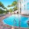 Hilton Naples