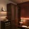 Nana Homestay & Villa