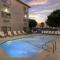 Best Western Plus Park Place Inn - Mini Suites
