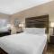 Best Western Plus Park Place Inn - Mini Suites