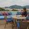 Dedeminn Marina Hotel