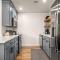 Near Downtown Stylish 2BR With Amazing Patio - 4