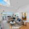 Riverview Apartment 2.4
