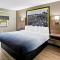 Super 8 by Wyndham Marston
