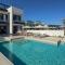 Aqua Beachfront Villas - Villa 2