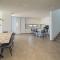 Aqua Beachfront Villas - Villa 1
