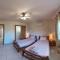 Golden Sands No10