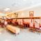 FabHotel The Dayal - 24 kms from Delhi Gate, 5 kms from Agra Fort