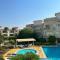 Sunrise Beach Club, Bogaz