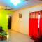 2 BHK resort apat with Pool Near Candolim Beach AC WIFI