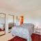 Spacious Kill Devil Hills Getaway with 3 Decks!