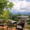 Evergreen Retreat, walk to National Forest Park