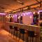 Hotel Bergamo Modern & zentral in Ludwigsburg 24h Check in 3 Min zum Schloss nachhaltiges Hotel in Holzbauweise