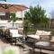 Hotel Bergamo Modern & zentral in Ludwigsburg 24h Check in 3 Min zum Schloss nachhaltiges Hotel in Holzbauweise
