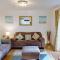 Daisy Cottage - Part of the The Bay Filey Holiday Village with pool, gym and direct beach access, pub, restaurant, tennis and meadows walks