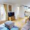 Daisy Cottage - Part of the The Bay Filey Holiday Village with pool, gym and direct beach access, pub, restaurant, tennis and meadows walks