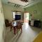 Lee home stay