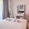 Fresh & Cozy-close to the beach