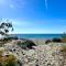 Charming penthouse by the beach in Torrox