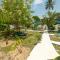 Studio 1 Tinima with Garden access