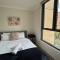 Lovely 2Bed Apt in the heart of CBD with parking