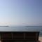 Sea View Stay 200m to Beach
