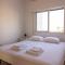 Sea View Stay 200m to Beach