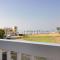 Sea View Stay 200m to Beach