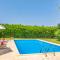 Villa Rosie by Villa Plus