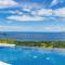 Casa Mulira Modern 4br Ocean View Villa