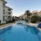 Sunrise Beach Club, Bogaz