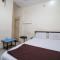 SPOT ON Shraddha Hotel