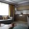 Tophane Suites