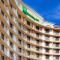 Holiday Inn Express Dallas Market Center by IHG