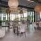 The Resort , spa gym havuz sahil