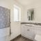 4 Bed in Aberdovey 87586