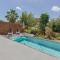 Villa Essentielle, cozy vacation home 3 bedrooms and pool! Villa Essentielle, cozy vacation home 3 bedrooms and pool!