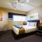 VIVE Hotel Waikiki