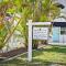 Parrot Beach Cottages Suite #4