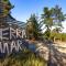 Lodge Terra Mar