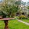 5 Bed in Godshill NFL35
