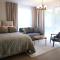 Lamira - Serviced Apartments