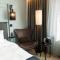 Home Hotel 1624