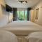 Cosy private room in Lausanne center