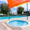 Cape View Beach Resort - Endless Summer