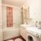 Hendrix Bridge Apartment